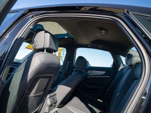 Used 2024 Audi A6 2.0T Premium image 14