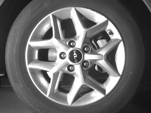 Used 2025 Kia Soul LX w/ LX Technology Package FWD image 13