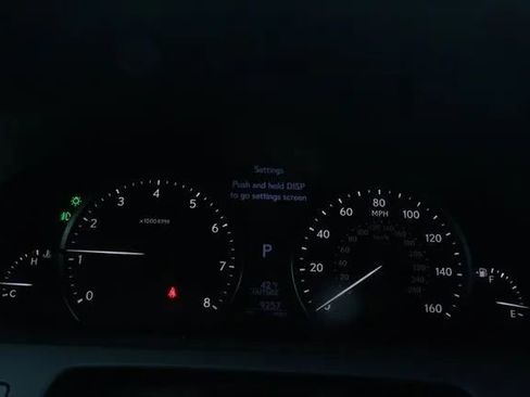 Used 2016 Lexus LS 460 AWD image 22