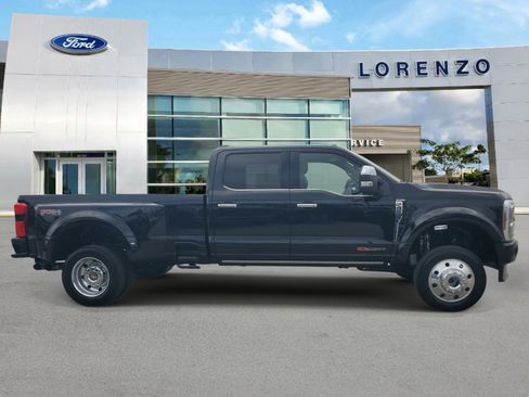 Used 2025 Ford F450 King Ranch w/ Chrome Package AWD/4WD image 4