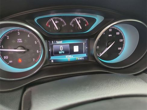 Certified 2018 Buick Envision Essence image 11