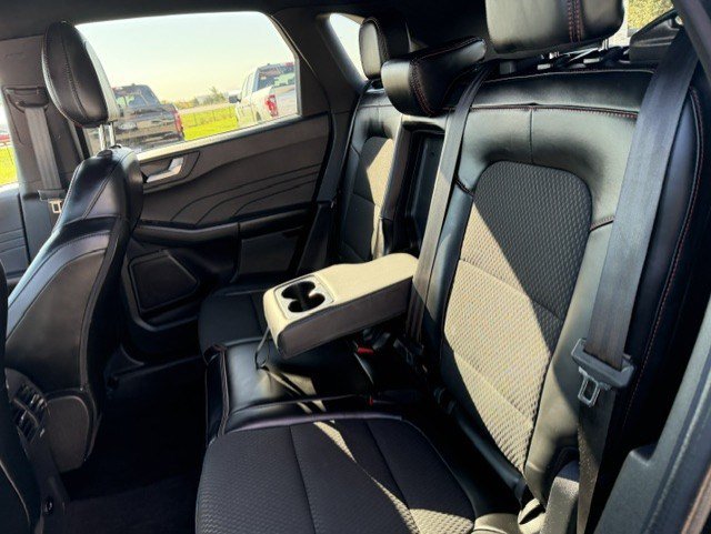Certified 2024 Ford Escape ST-Line w/ Tech Pack #1 AWD/4WD image 24