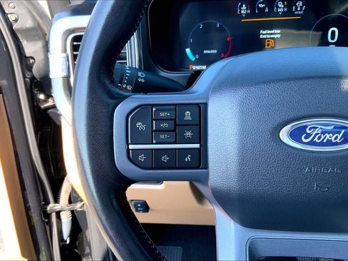 Used 2023 Ford F350 Lariat w/ Lariat Ultimate Package AWD/4WD image 21