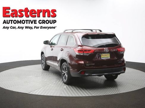 Used 2018 Toyota Highlander Plus AWD/4WD image 65
