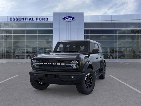 New 2025 Ford Bronco Outer Banks image 2