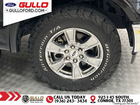 Used 2017 Ford F150 Lariat w/ Equipment Group 502A Luxury AWD/4WD image 30