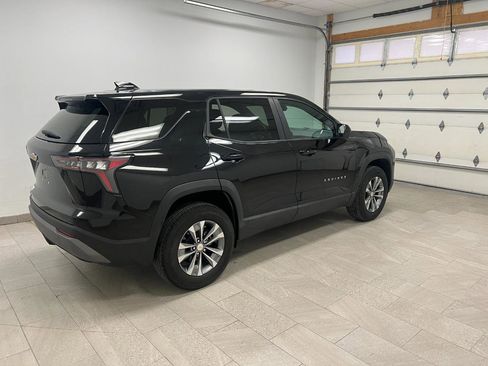 Used 2025 Chevrolet Equinox LT image 9