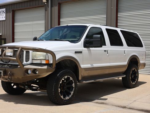 Used 2004 Ford Excursion Eddie Bauer AWD/4WD image 8