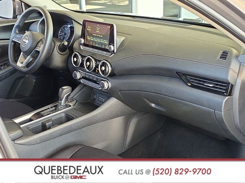 Used 2024 Nissan Sentra SV FWD image 27