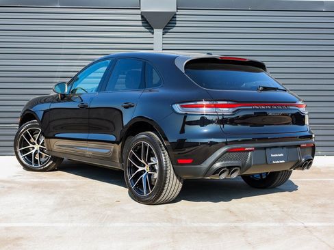 Certified 2026 Porsche Macan Turbo AWD/4WD image 3