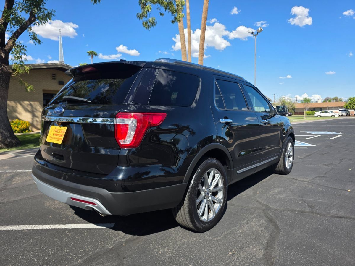 Used 2017 Ford Explorer Limited FWD image 8