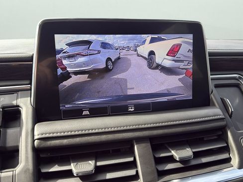 Used 2021 Chevrolet Tahoe Z71 image 19