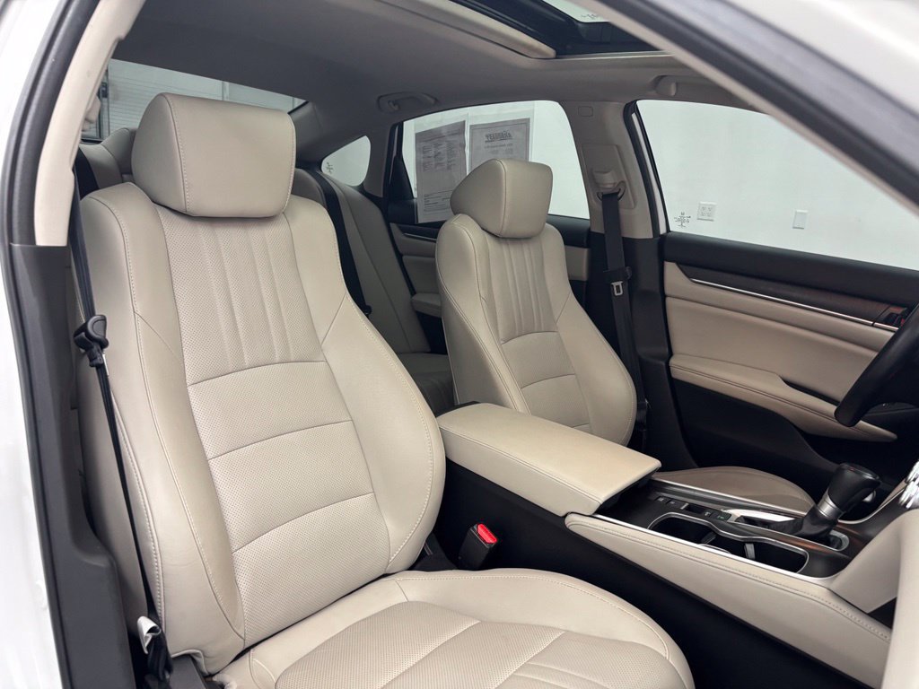 Used 2021 Honda Accord EX-L image 30