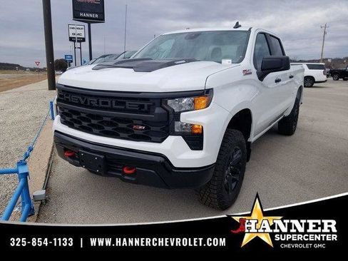 New 2026 Chevrolet Silverado 1500 Custom Trail Boss AWD/4WD image 1
