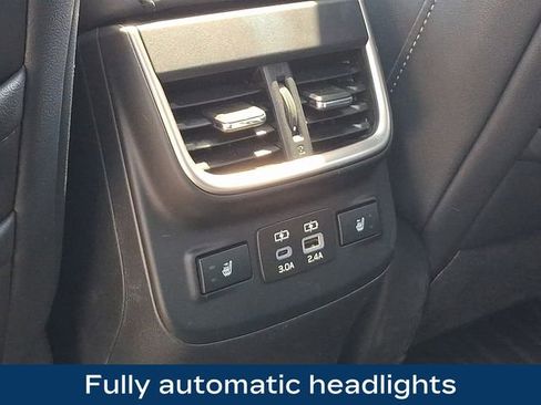 Used 2023 Subaru Outback Limited AWD/4WD image 21