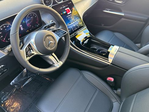 New 2026 Mercedes-Benz GLC 300 image 15