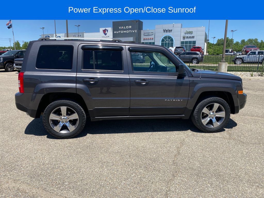 Used 2017 Jeep Patriot High Altitude AWD/4WD image 7