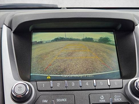 Used 2017 Chevrolet Equinox LT w/ Convenience Package FWD image 13