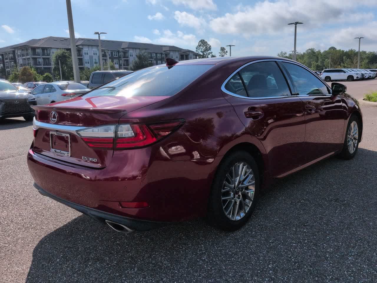 Used 2018 Lexus ES 350 w/ Luxury Package w/Wood Trim FWD image 6