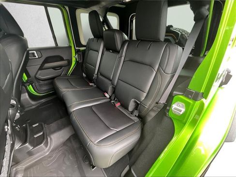 Used 2025 Jeep Wrangler Unlimited Rubicon 392 AWD/4WD image 24