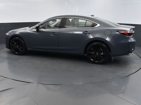 Used 2021 MAZDA MAZDA6 Carbon Edition image 2