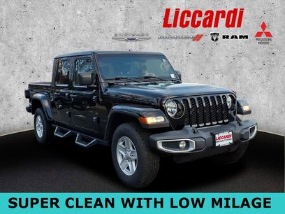 Used 2021 Jeep Gladiator Sport