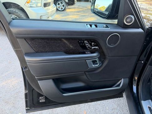 Used 2021 Land Rover Range Rover SV Autobiography Dynamic image 13