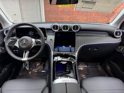 New 2026 Mercedes-Benz GLC 300 GLC 300 image 12