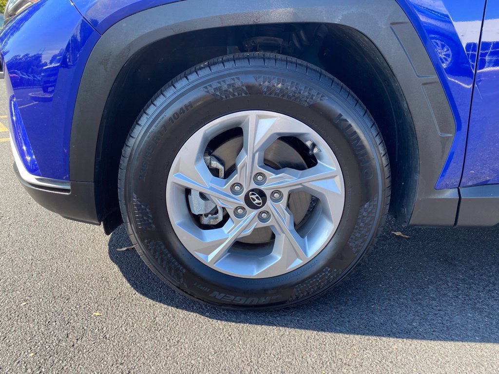 Certified 2024 Hyundai Tucson SE FWD image 9