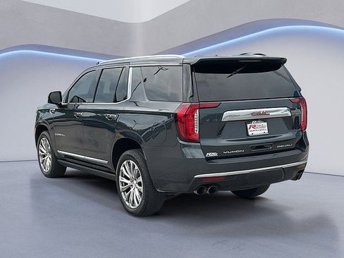 Used 2022 GMC Yukon Denali image 3
