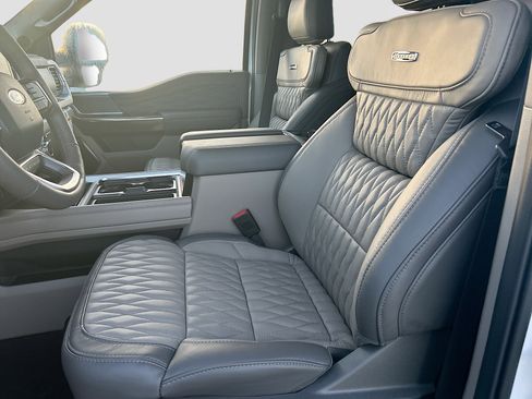 New 2026 Ford F350 Platinum w/ Platinum Plus Package AWD/4WD image 15
