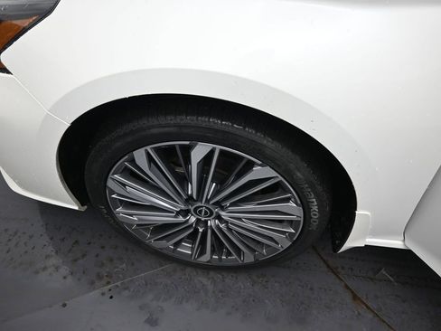 Used 2023 Nissan Altima 2.5 SL image 41