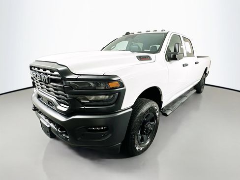 Used 2025 RAM 3500 Tradesman AWD/4WD image 3
