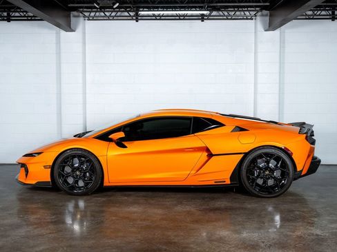 Used 2026 Lamborghini Temerario AWD/4WD image 6