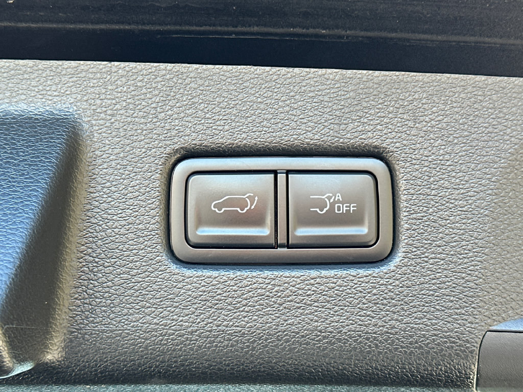 Certified 2025 Kia Telluride S FWD image 19