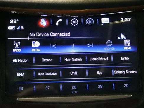 Used 2020 Cadillac Escalade ESV Premium Luxury image 46