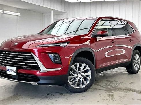 New 2026 Buick Enclave Preferred image 2