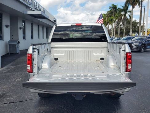 Used 2015 Ford F150 XLT w/ Equipment Group 301A Mid image 7