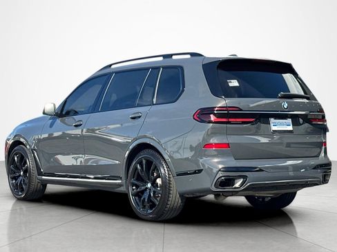Used 2023 BMW X7 xDrive40i w/ Executive Package AWD/4WD image 3