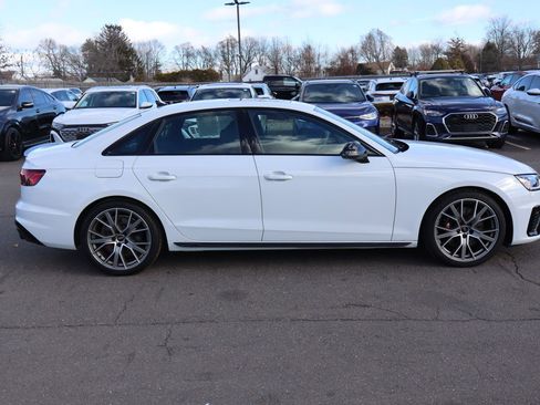 Used 2024 Audi S4 Premium Plus w/ Premium Plus Package image 4