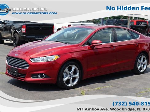 Used 2015 Ford Fusion SE w/ Equipment Group 201A FWD image 1