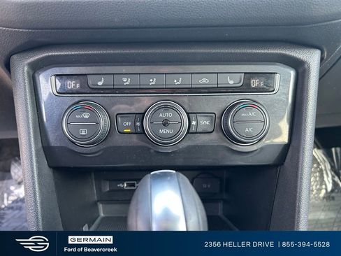 Used 2019 Volkswagen Tiguan SE w/ Panoramic Sunroof Package AWD/4WD image 18