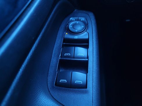 Used 2019 Chevrolet Equinox LT image 27