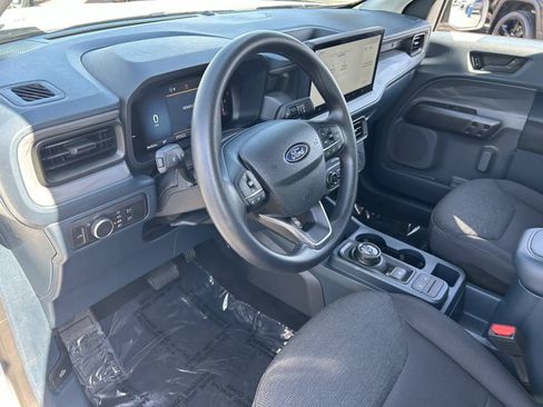 Used 2025 Ford Maverick XL w/ Equipment Group 102A AWD/4WD image 21