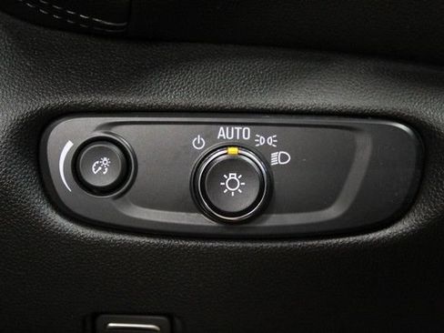 Certified 2024 Chevrolet Blazer LT w/ Convenience Package FWD image 20