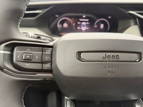 New 2026 Jeep Cherokee Laredo AWD/4WD image 25