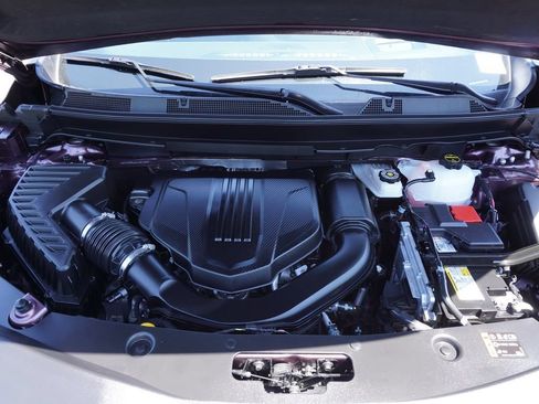 Used 2025 Buick Enclave Avenir w/ Super Cruise Package FWD image 8