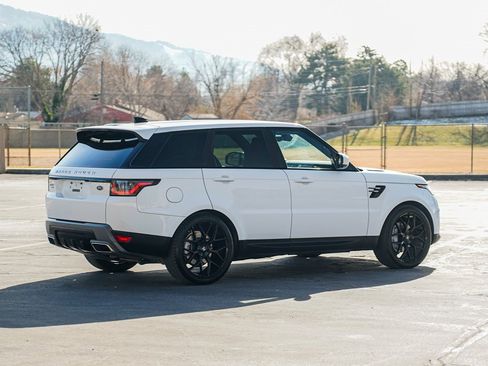 Used 2019 Land Rover Range Rover Sport SE image 5
