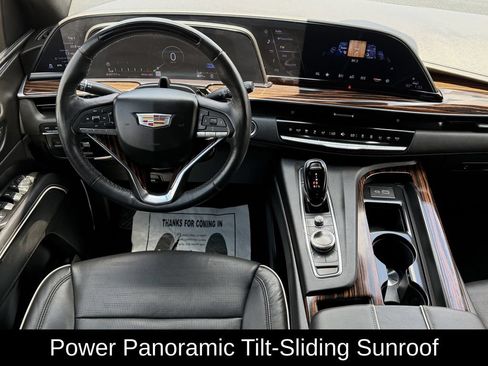 Used 2024 Cadillac Escalade Premium Luxury w/ Performance Package AWD/4WD image 13