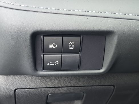 New 2025 Toyota Highlander XSE image 27